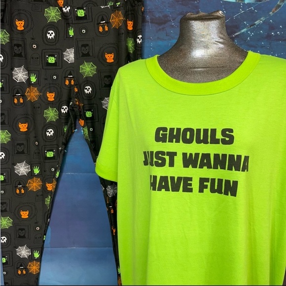 LuLaRoe 3XL Halloween Liv with TC2 Halloween leggings - Picture 3 of 14